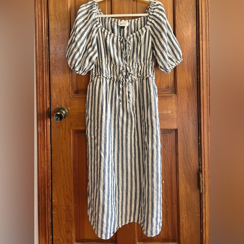 Universal Thread Blue and White Striped Maxi Dress